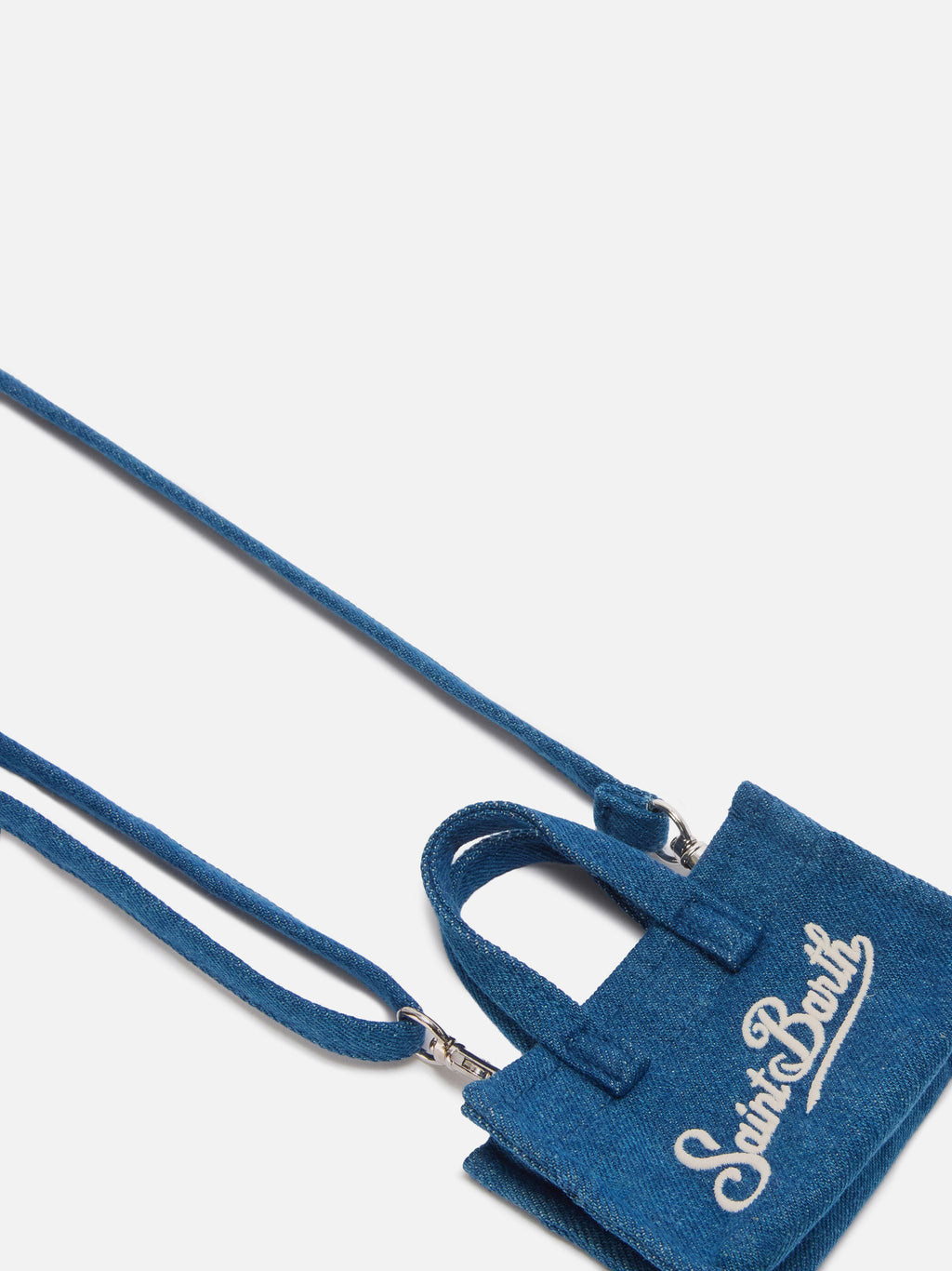 Llavero en forma de mini bolso de denim con logotipo impreso