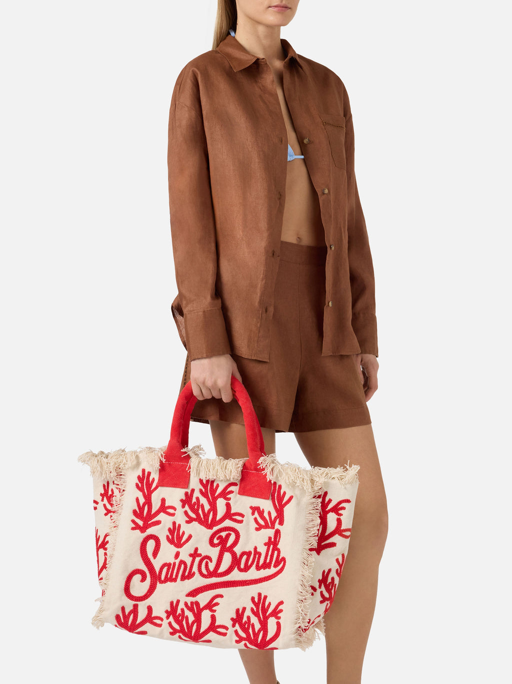 Bolso Vanity regular en lona con bordado en color coral y tufting