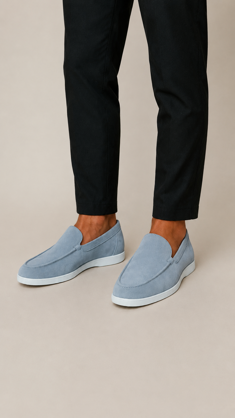 Elegantes mocasines de ante.