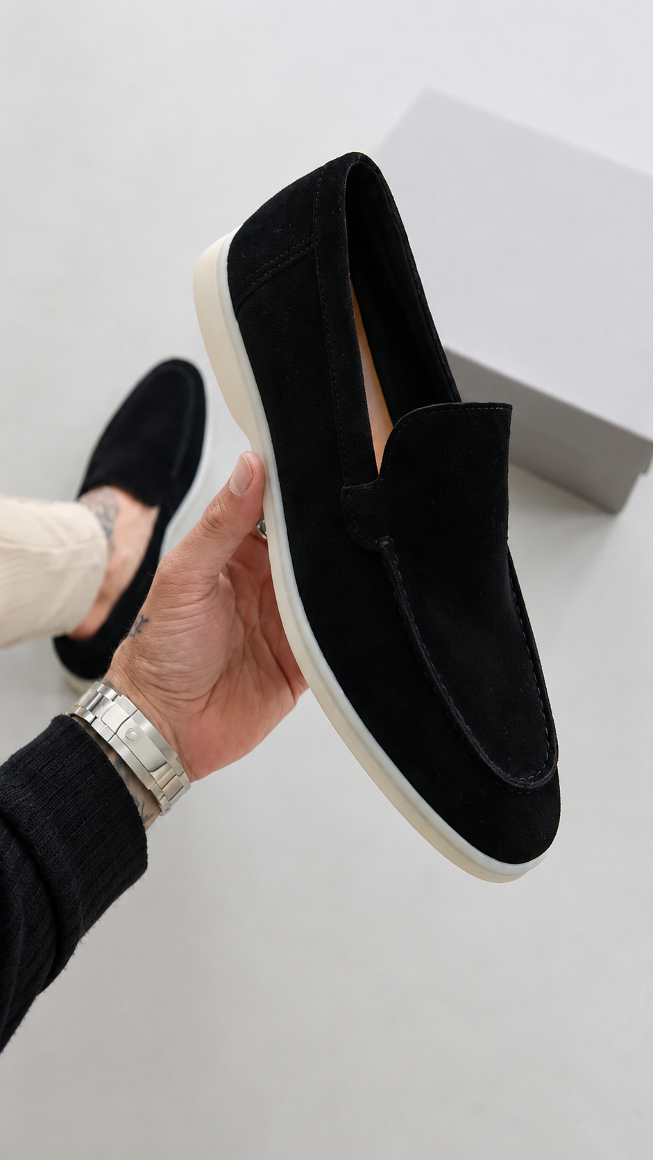Elegantes mocasines de ante.