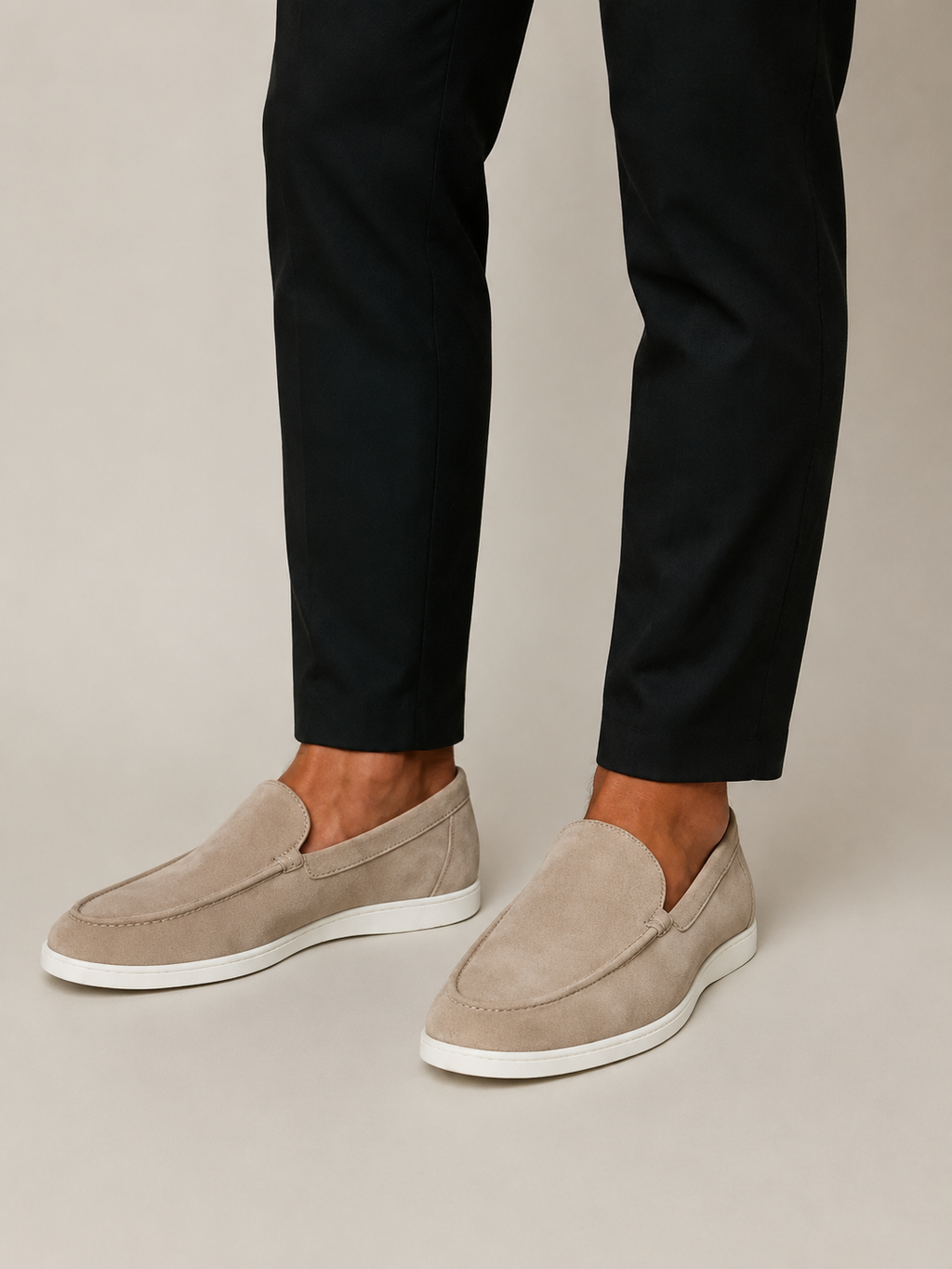 Elegantes mocasines de ante.