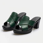 2x1 en sandalias de tacón elegantes.
