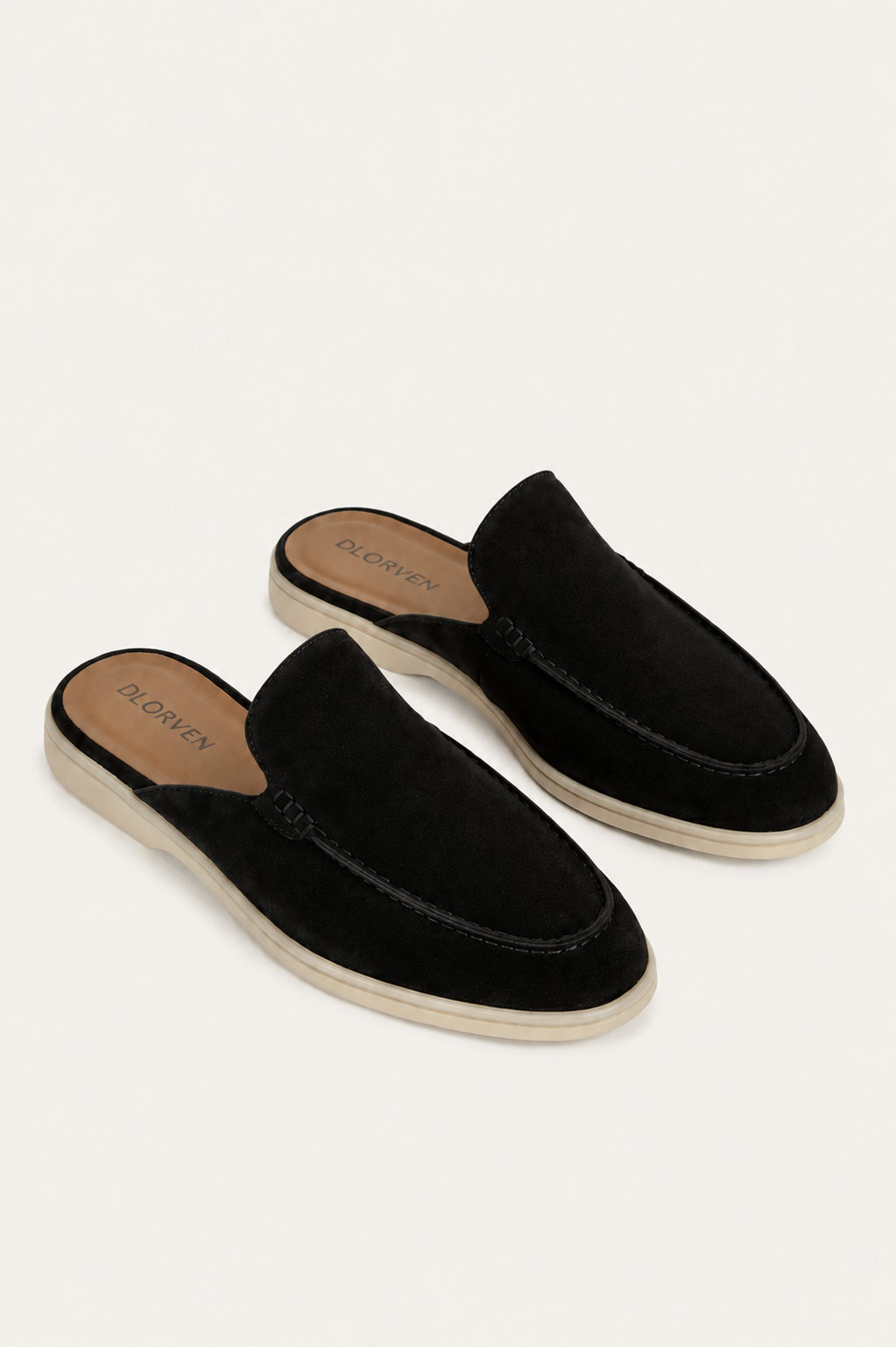 Mules Capri Suede Negro.