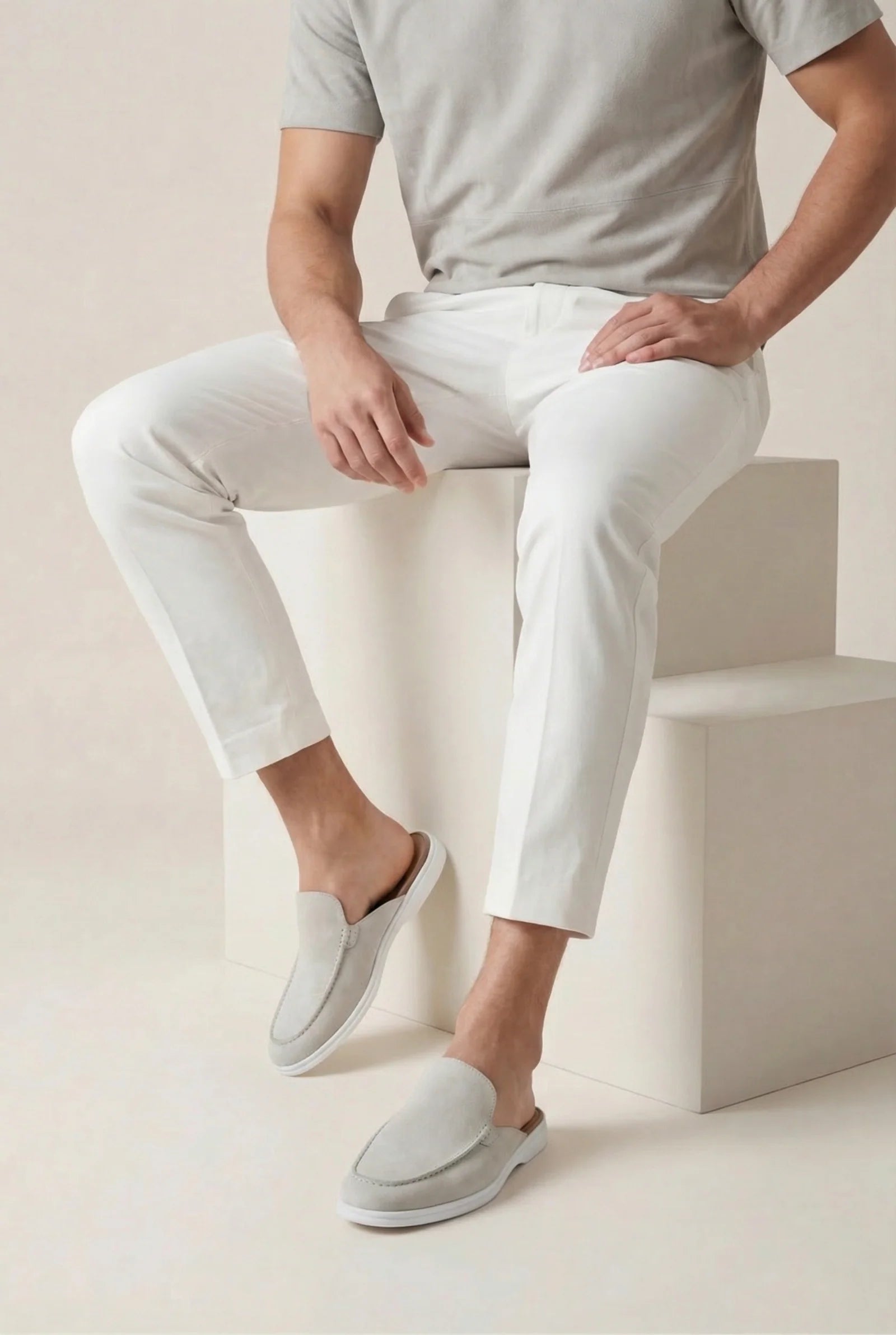 Mules Capri Suede Blanco.